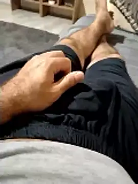 milf hunter 35 online show from 06-12-26, 09:57