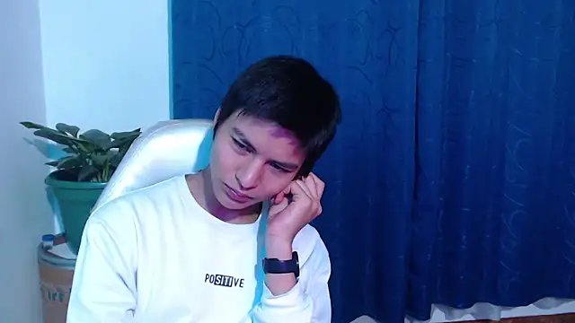 alanprince44 online show from 01-22-25, 02:26