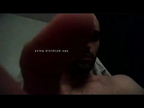 Snapshot of andrew_co chatting on 11-29-25, 06:16 andrew co online show from 11-29-25, 06:16