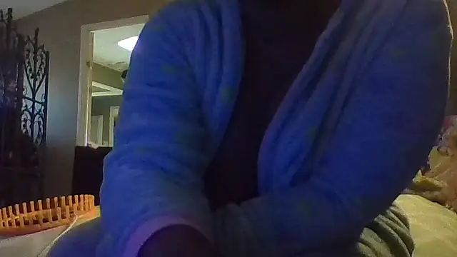 Snapshot of EbonyFetishQueen chatting on 04-22-26, 04:08 EbonyFetishQueen online show from 04-22-26, 04:08