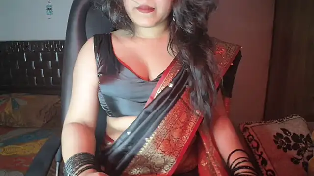 Most-Beautiful-Queen online show from 10-27-25, 07:40