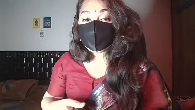 Snapshot of Most-Beautiful-Queen chatting on 12-21-25, 07:10 Most-Beautiful-Queen online show from 12-21-25, 07:10