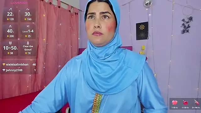 AishaAmin  online show from 01-24-25, 03:55