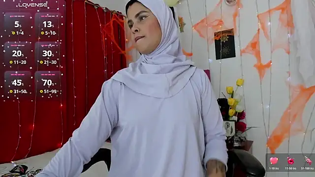 AishaAmin  online show from 11-01-25, 03:08