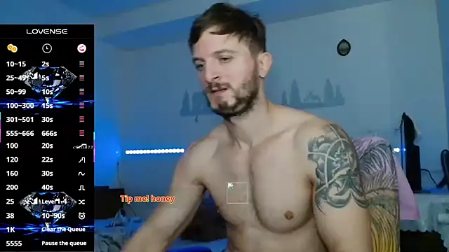 Snapshot of cuple_hoot_ chatting on 10-18-25, 01:08 cuple hoot  online show from 10-18-25, 01:08