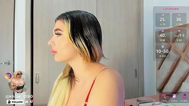 khloe  018 online show from 11-21-25, 11:20