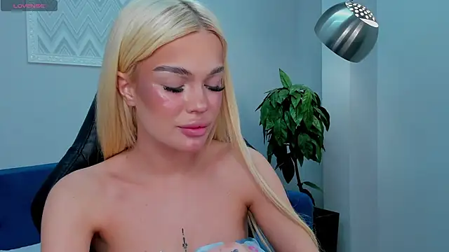 Angel Sapphire  online show from 03-22-25, 10:28