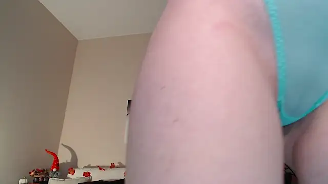 Snapshot of Emilly_angel chatting on 02-12-25, 07:56 Emilly angel online show from 02-12-25, 07:56