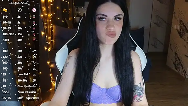 Mary   Moore online show from 03-07-25, 12:15