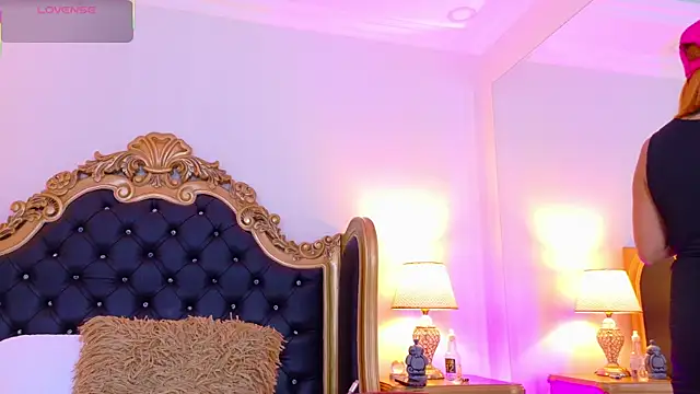 AdelinaVans online show from 06-04-26, 11:16