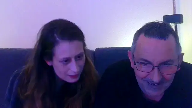 Emilie squirt online show from 04-12-26, 12:26