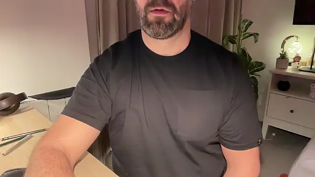 Mr Beef online show from 12-13-24, 11:17