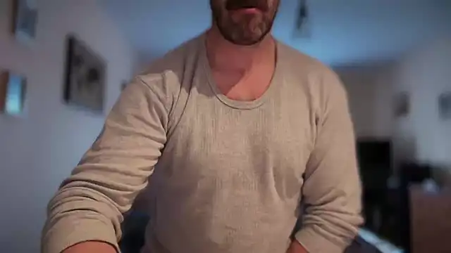 Mr Beef online show from 04-11-26, 07:24