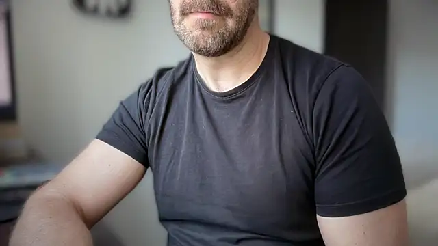 Mr Beef online show from 04-20-26, 08:17