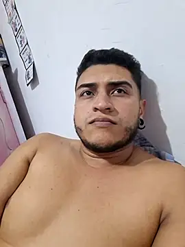 Juanhots online show from 05-18-26, 05:52
