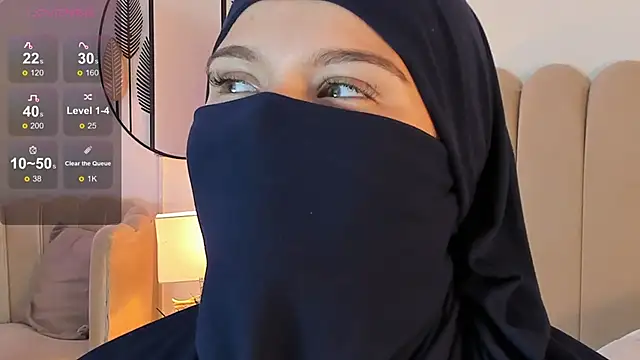 Snapshot of anna-henao chatting on 12-24-24, 02:44 anna-henao online show from 12-24-24, 02:44