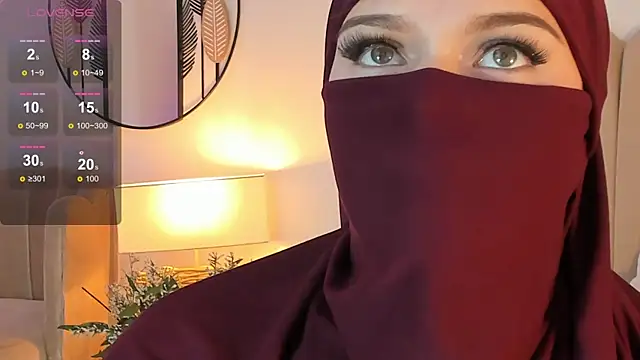 Snapshot of anna-henao chatting on 01-25-25, 05:40 anna-henao online show from 01-25-25, 05:40