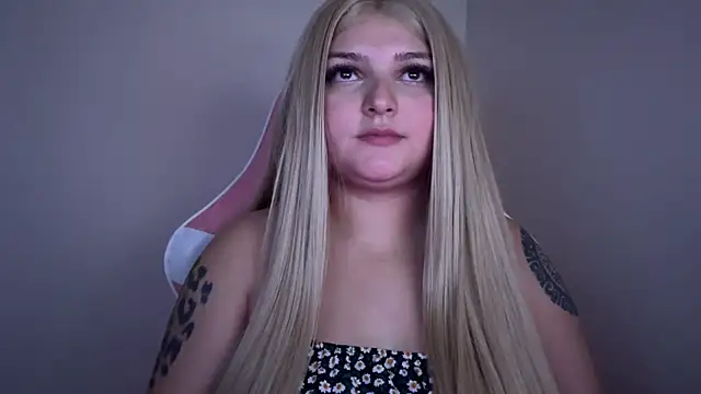 SweetPaige  online show from 01-29-25, 09:07