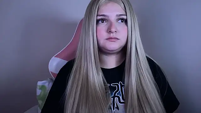 SweetPaige  online show from 02-05-25, 10:44