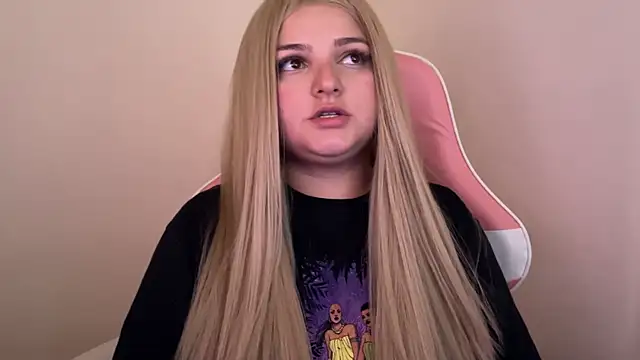 SweetPaige  online show from 02-06-25, 03:52