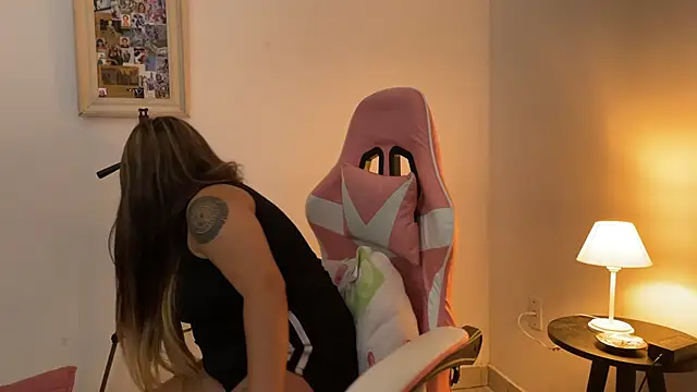 SweetPaige  online show from 02-04-26, 03:07