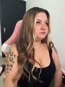 SweetPaige  online show from 06-01-26, 11:45