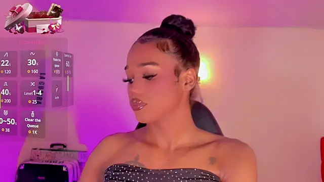 naomy  xx online show from 02-07-26, 03:21