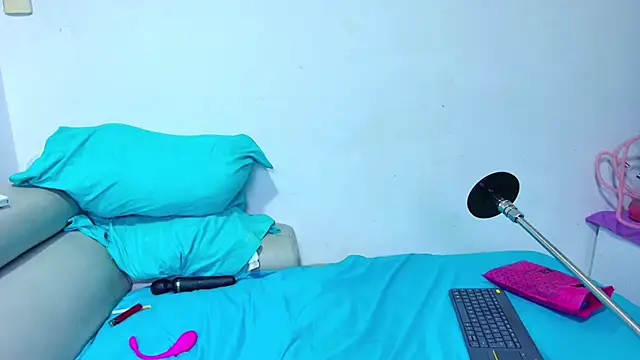 jamilaross online show from 01-06-25, 04:47