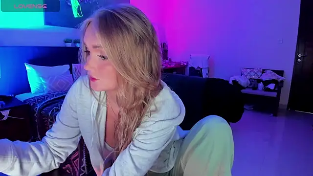 PrincessVS online show from 03-21-25, 05:43