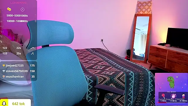 PrincessVS online show from 11-07-25, 04:56