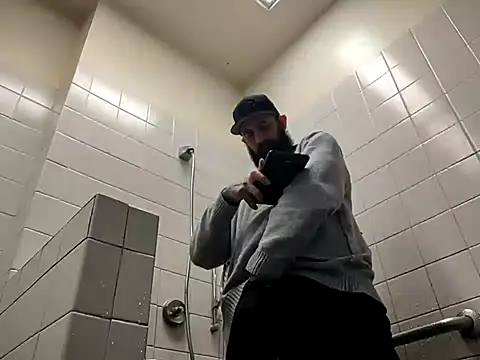 Snapshot of AceSpinning_DJ chatting on 02-02-25, 09:34 AceSpinning DJ online show from 02-02-25, 09:34