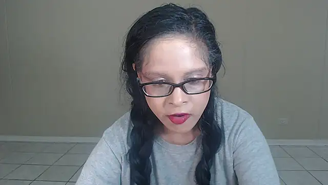 Snapshot of TaylorLove69 chatting on 03-18-25, 08:26 TaylorLove69 online show from 03-18-25, 08:26