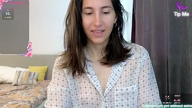 marrycolins online show from 09-15-25, 04:01