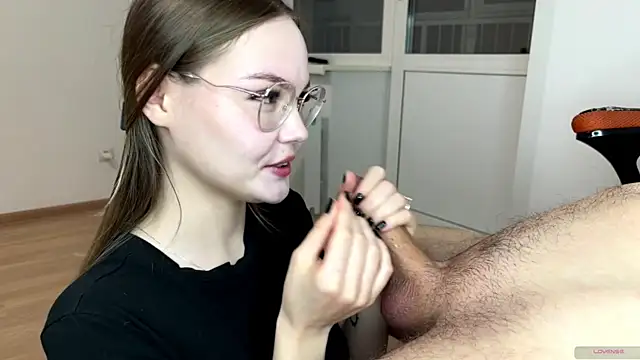 Snapshot of sexstar_lif3style chatting on 11-14-25, 05:44 sexstar lif3style online show from 11-14-25, 05:44