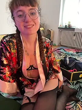  foxygirl  online show from 10-21-25, 11:00