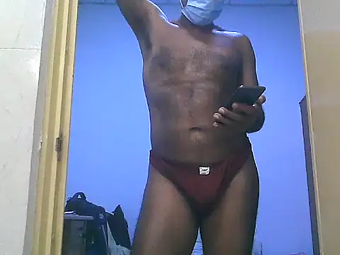 Snapshot of chocodk01 chatting on 02-20-26, 12:05 chocodk01 online show from 02-20-26, 12:05