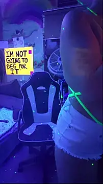 Cloud Master9 online show from 11-08-25, 08:03