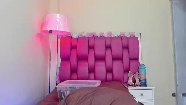 Gabriela Brown online show from 01-20-25, 03:28