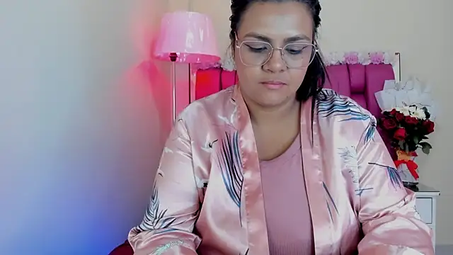 Gabriela Brown online show from 01-24-25, 06:14