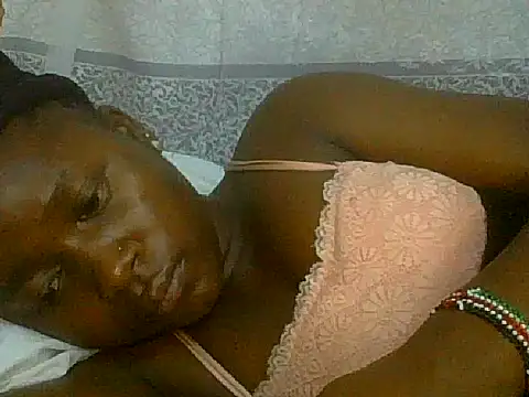 Snapshot of pretty_nanah chatting on 10-09-25, 10:41 pretty nanah online show from 10-09-25, 10:41