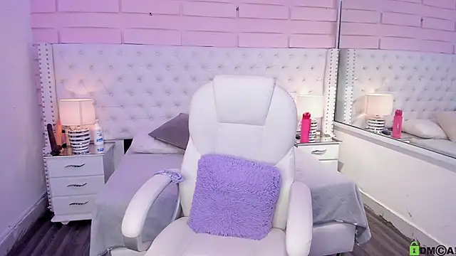 Yaaky  online show from 01-10-25, 02:34