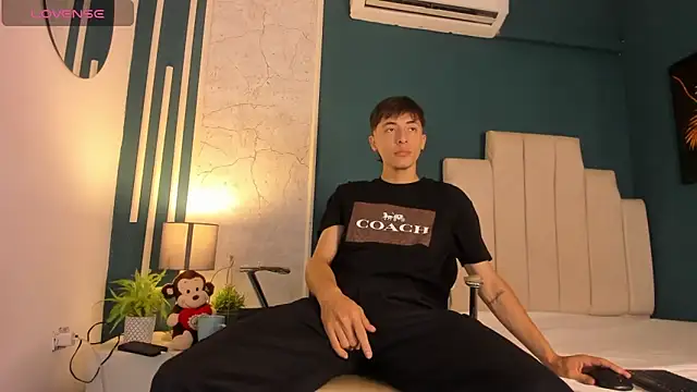 AlessandroDybala online show from 01-29-25, 01:07