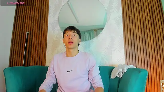 AlessandroDybala online show from 03-07-25, 11:51