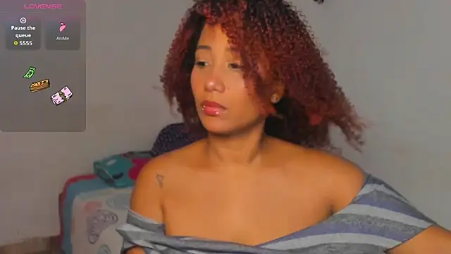 Snapshot of zandra_kiman chatting on 12-16-25, 09:09 zandra kiman online show from 12-16-25, 09:09