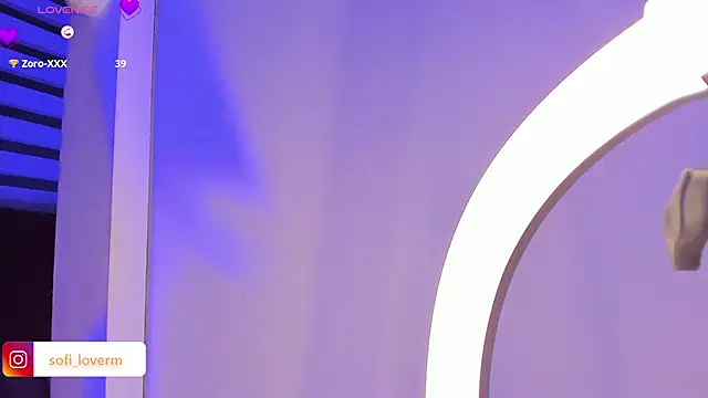 Snapshot of Sofiia-Rubb chatting on 01-21-25, 07:04 Sofiia-Rubb online show from 01-21-25, 07:04