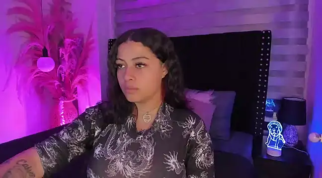 Snapshot of Sofiia-Rubb chatting on 02-18-25, 03:53 Sofiia-Rubb online show from 02-18-25, 03:53