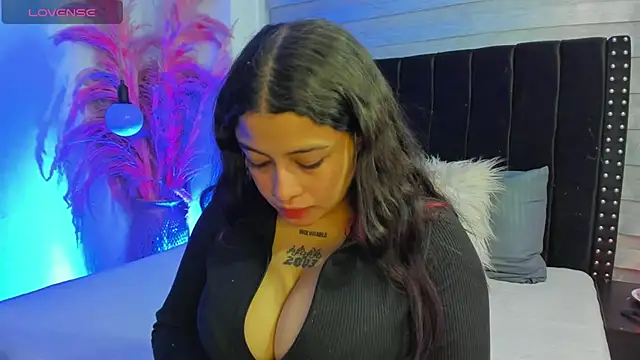 Snapshot of Sofiia-Rubb chatting on 09-26-25, 04:49 Sofiia-Rubb online show from 09-26-25, 04:49