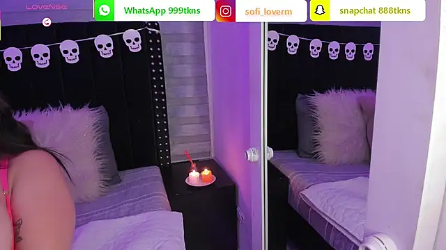 Snapshot of Sofiia-Rubb chatting on 10-27-25, 05:00 Sofiia-Rubb online show from 10-27-25, 05:00