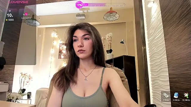 MonicaVii online show from 11-26-25, 12:22