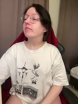 emigooflordXD online show from 02-16-25, 06:43